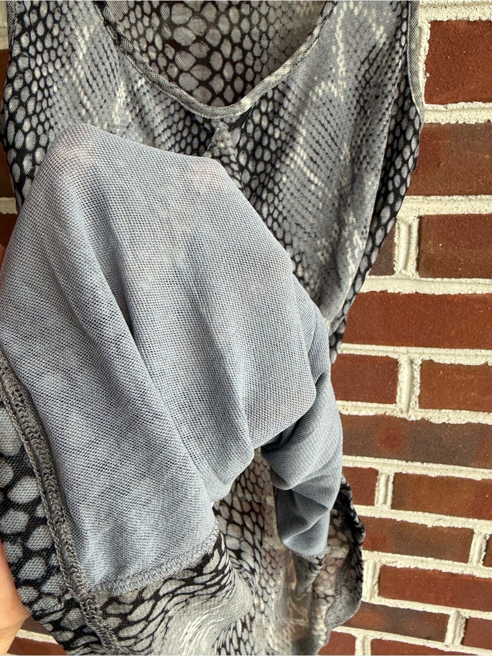 Express Gray Snake-Print Ruffle Tank Top - Picture 4 of 6